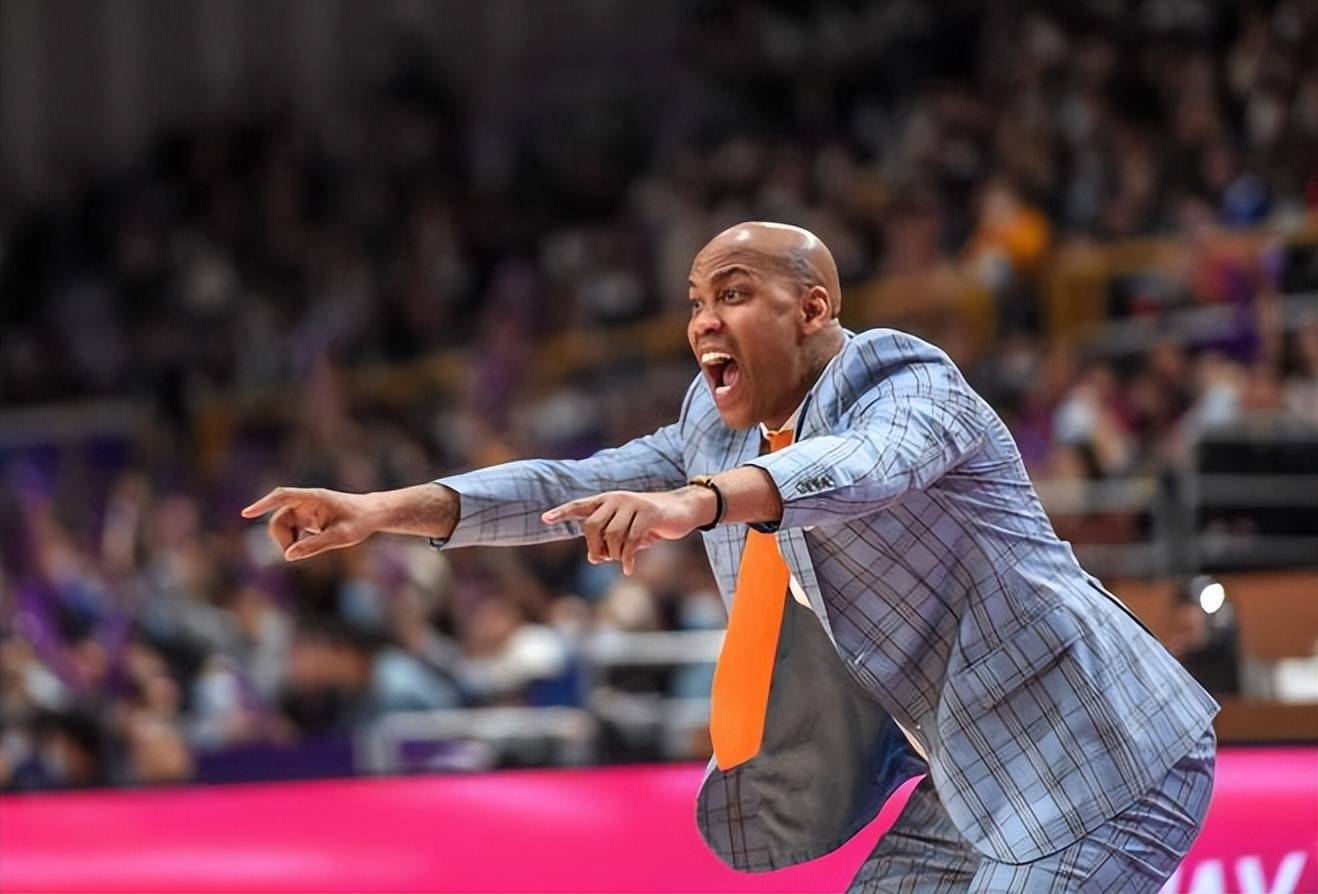 天博官方平台关于赛前CBA季后赛传出新动向；纽约尼克斯更衣室发声；管理层表态：态度坚定；年轻球员得到机会的信息